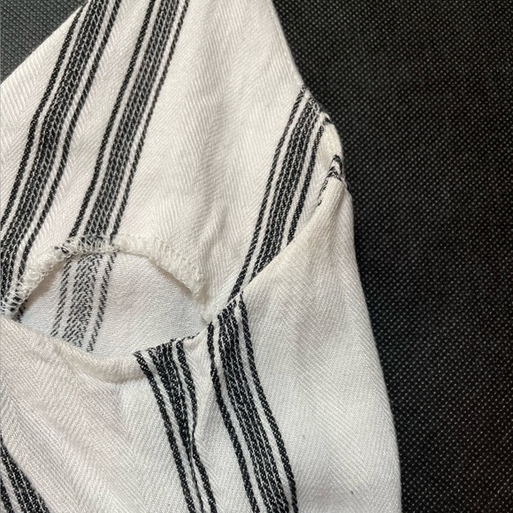 Fifteen Twenty Striped Button Front Cami S - Picture 6 of 7